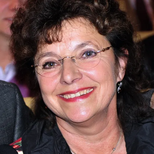 Portrait of Monika Baumgartner