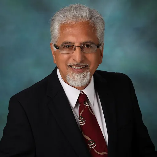 Portrait of Eduardo Martinez