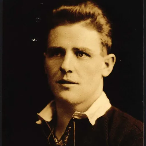 Portrait of Neil McGregor