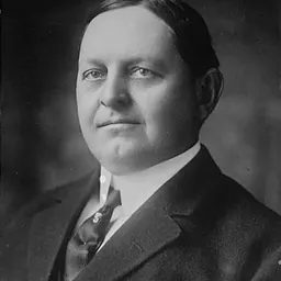 Portrait of Oscar Underwood