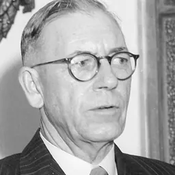 Portrait of Ned Hanlon