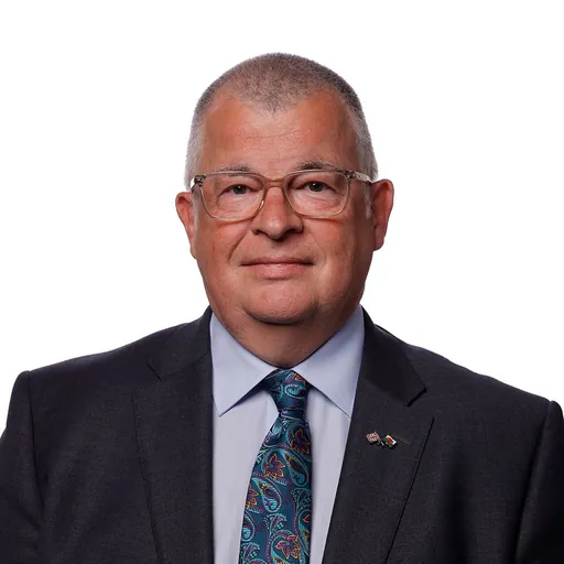 Portrait of Iain McIntosh