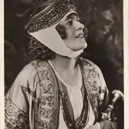 Portrait of Winifred Lawson