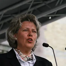 Portrait of Synnøve Solbakken