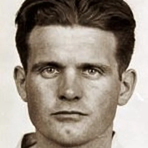 Portrait of Edward Kerling