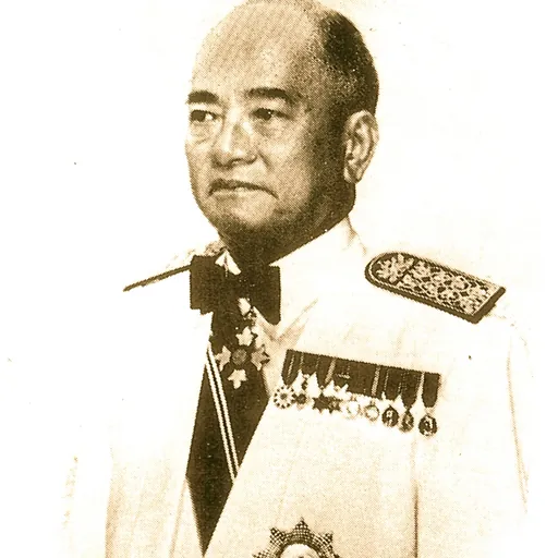 Portrait of Henry Lee Hau Shik