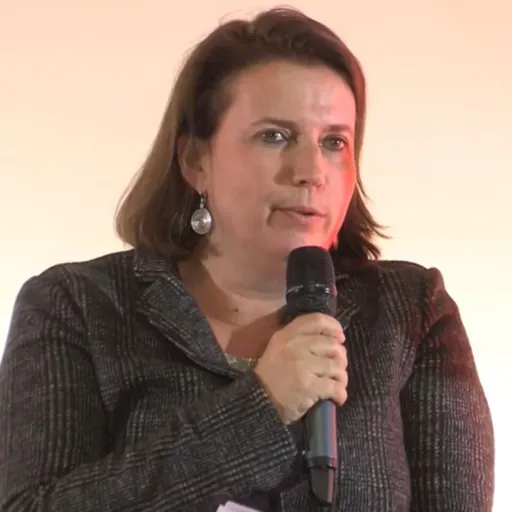 Portrait of Claire Hédon