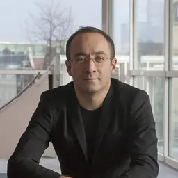 Portrait of Riccardo Minasi