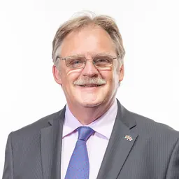 Portrait of Mark Isherwood