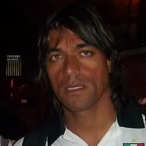 Portrait of Juan Carlos Henao