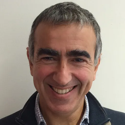 Portrait of Óscar Pastor