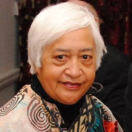Portrait of Keri Kaa