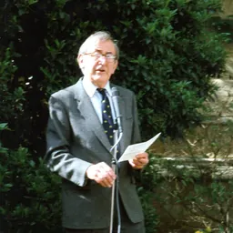 Portrait of Peter Bayley