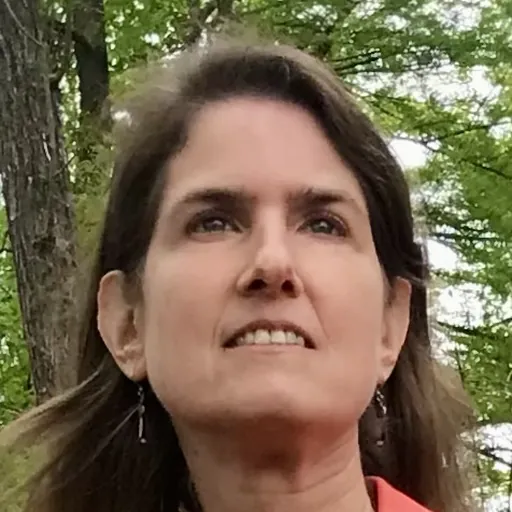 Portrait of Lauren Bernofsky