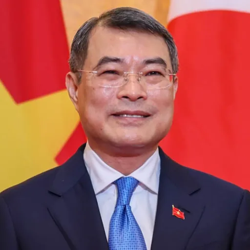 Portrait of Lê Minh Hưng