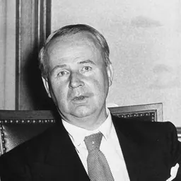 Portrait of Hermann Weinkauff