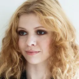 Portrait of Kasha Kropinski