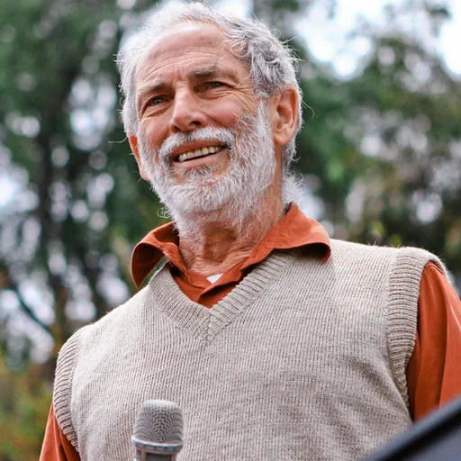 Portrait of Héctor Noguera