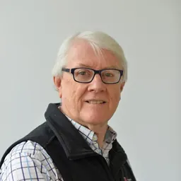 Portrait of Ray Ison