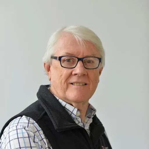 Portrait of Ray Ison