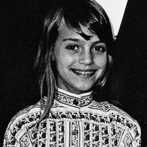 Portrait of Jennifer Grant