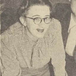 Portrait of Esmé (Ezzie) Fenston