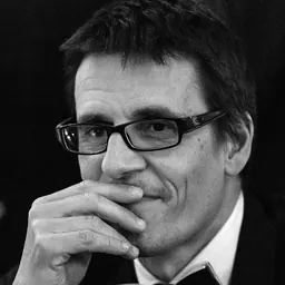 Portrait of Didier Queloz