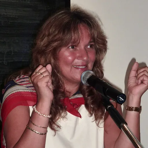 Portrait of Betty Batoul