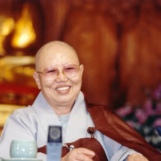 Portrait of Sŭnim Taehaeng
