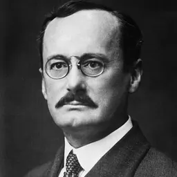 Portrait of Thomas Horder, 1st Baron Horder