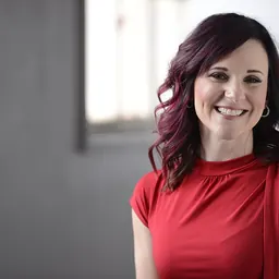 Portrait of Lisa Bodnar