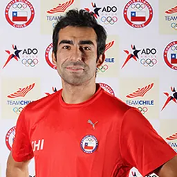 Portrait of Erik Carrasco