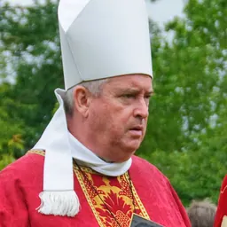 Portrait of Graeme Knowles