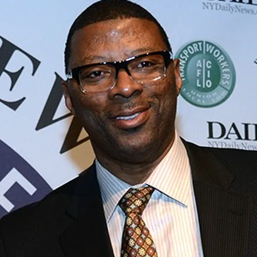 Portrait of Carl Banks