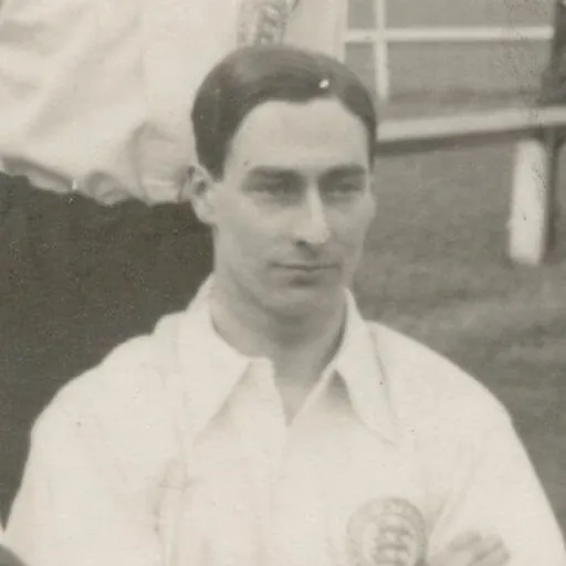 Portrait of Gordon Wright