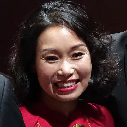 Portrait of Le Thi Thu Thuy