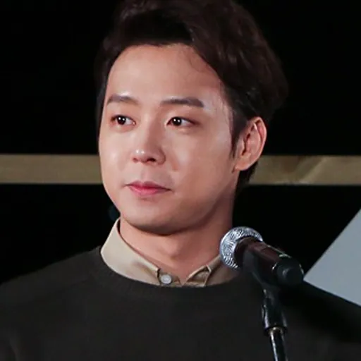 Portrait of Park Yoo-chun