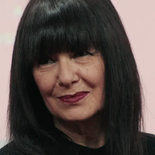 Portrait of Roselee Goldberg