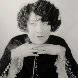 Portrait of Yola d'Avril