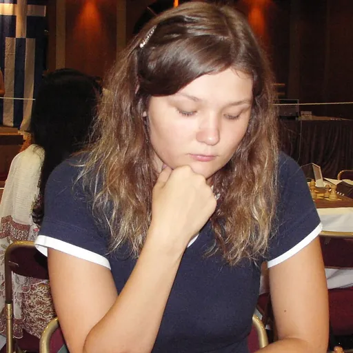 Portrait of Laura Rogule