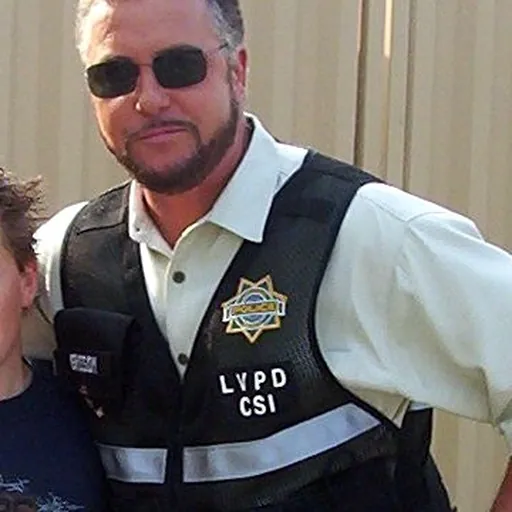 Portrait of William Petersen