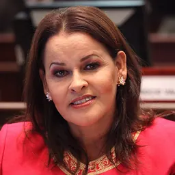 Portrait of Gina Sanmiguel