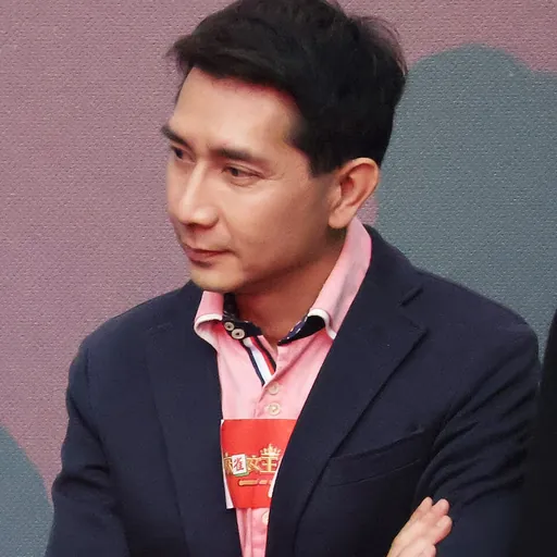 Portrait of Jiro Lee