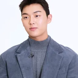 Portrait of Choi Hyun-wook