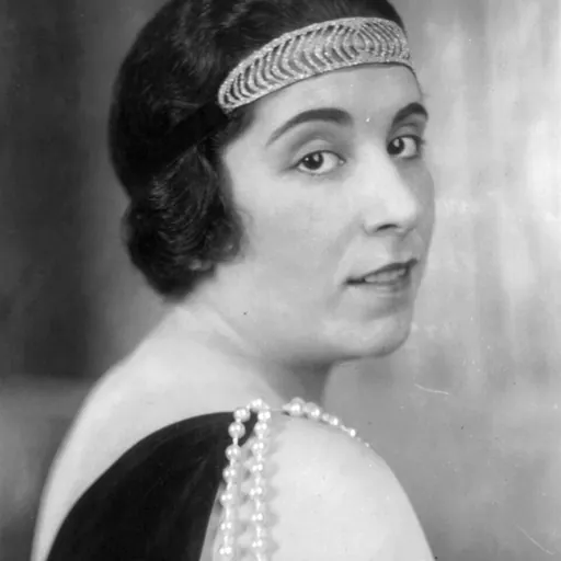 Portrait of Lucrezia Bori