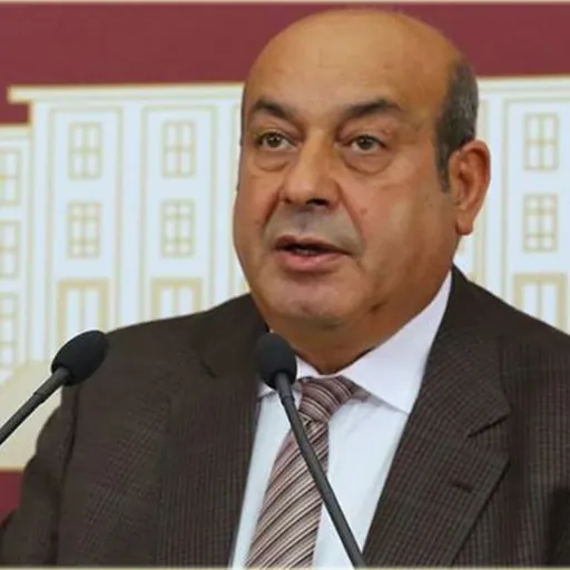 Portrait of Hasip Kaplan
