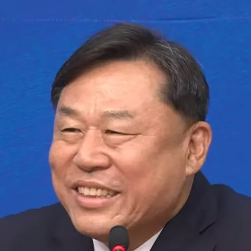 Portrait of Kim Jonghoon