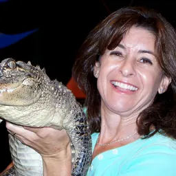 Portrait of Julie Scardina