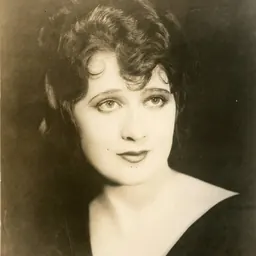 Portrait of Ruth Renick