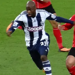 Portrait of Youssouf Mulumbu
